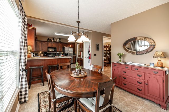 103 Crooked Creek Ct, Hendersonville, TN 37075