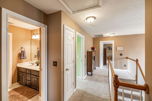 103 Crooked Creek Ct, Hendersonville, TN 37075