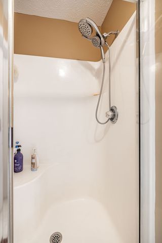 103 Crooked Creek Ct, Hendersonville, TN 37075