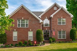 103 Crooked Creek Ct, Hendersonville, TN 37075