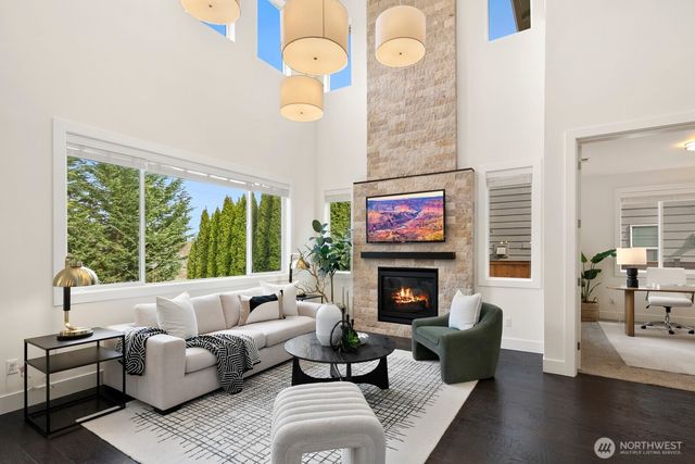 13404 Little Bear Creek Place, Woodinville, WA 98072