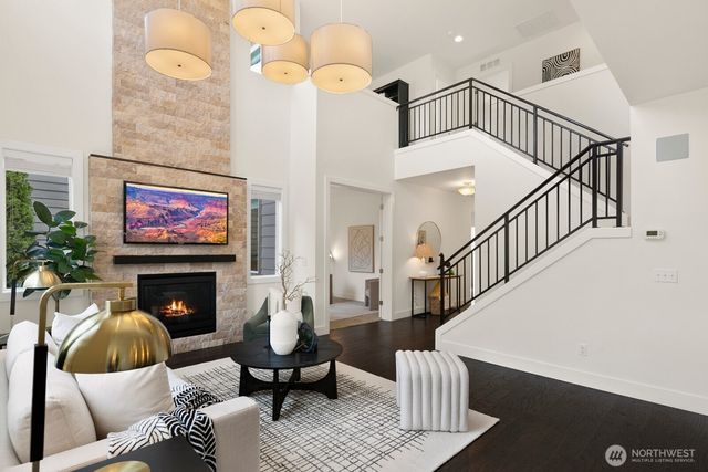 13404 Little Bear Creek Place, Woodinville, WA 98072