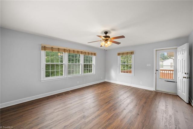 936 Marguerite Drive, Winston-salem, NC 27106