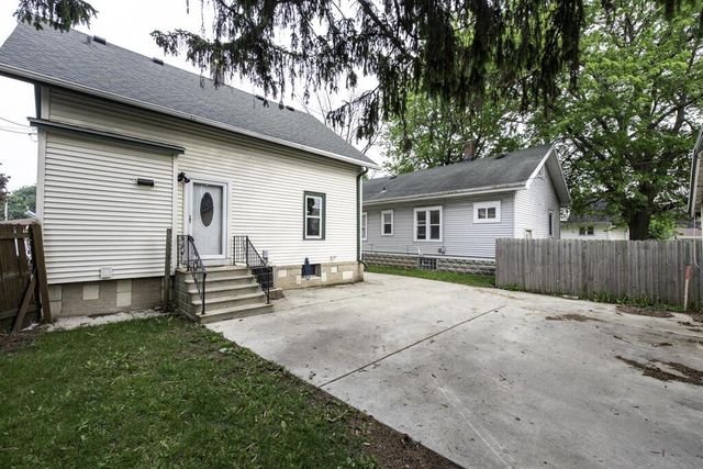 6522 30th AVENUE, Kenosha, WI 53142