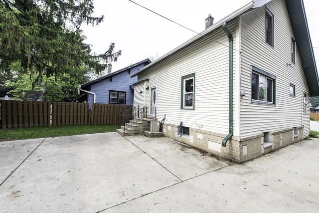 6522 30th AVENUE, Kenosha, WI 53142