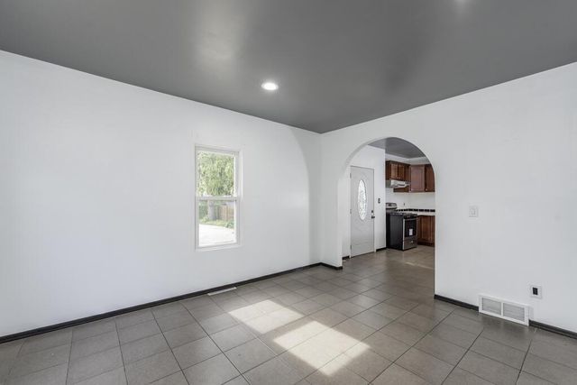 6522 30th AVENUE, Kenosha, WI 53142