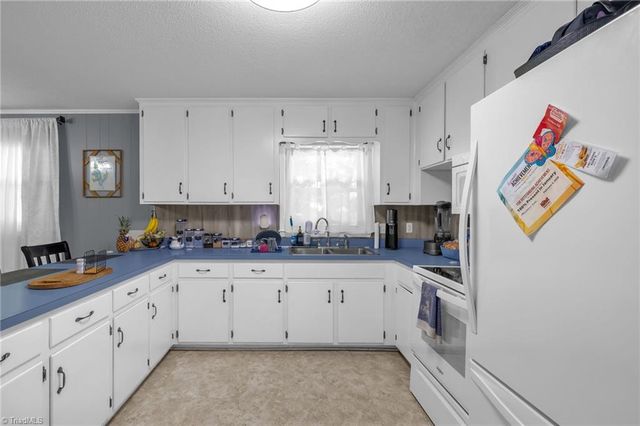 5325 Audrey Road, Greensboro, NC 27406