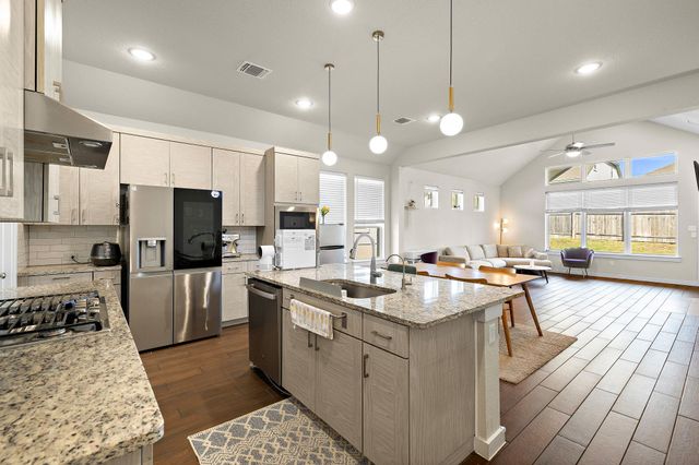 120 Upland DR, Georgetown, TX 78628