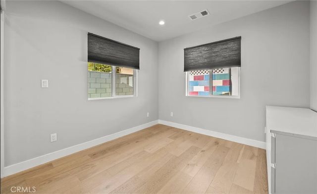 1525 N Screenland Drive, Burbank, CA 91505