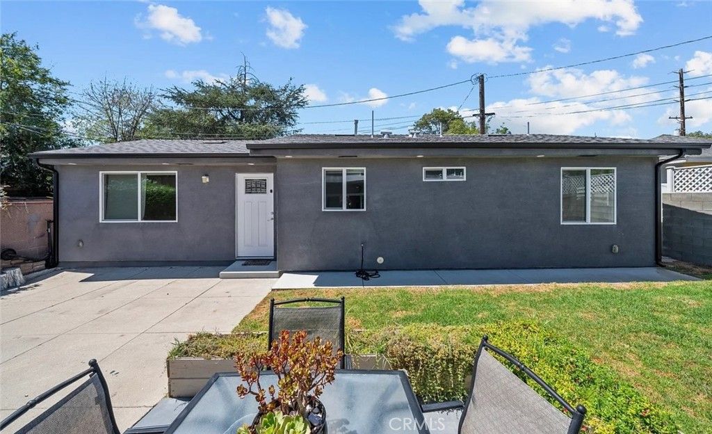1525 N Screenland Drive, Burbank, CA 91505