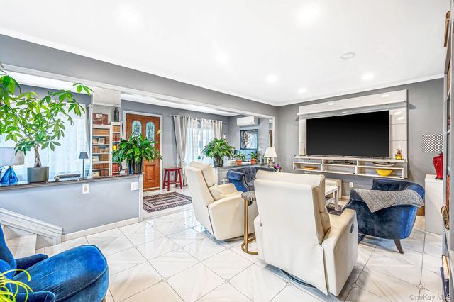132 Herman Boulevard, Franklin Square, NY 11010