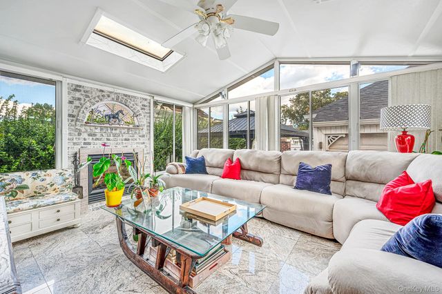 132 Herman Boulevard, Franklin Square, NY 11010