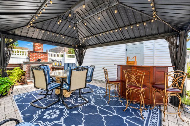 132 Herman Boulevard, Franklin Square, NY 11010
