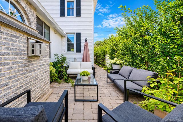 132 Herman Boulevard, Franklin Square, NY 11010