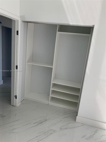 16385 Biscayne Blvd 2907, North Miami Beach, FL 33160