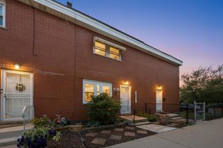 9155 S Cottage Grove Avenue B, Chicago, IL 60619
