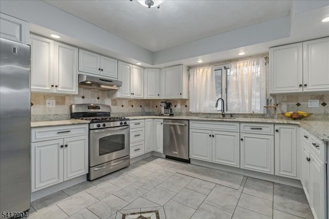 3 June Walk, Sparta Twp., NJ 07871