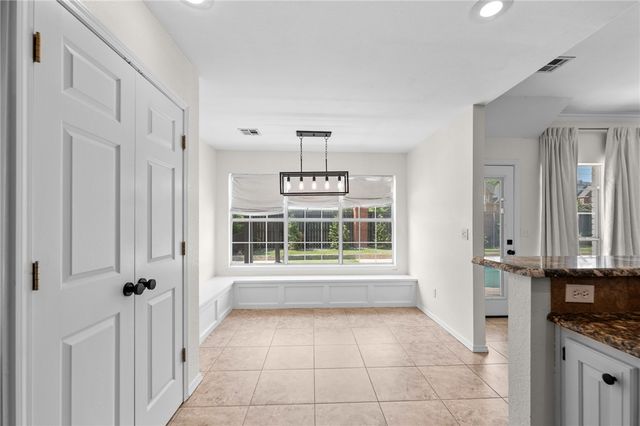 1303 Sanford Drive, Bentonville, AR 72712