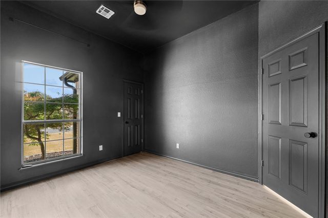 1303 Sanford Drive, Bentonville, AR 72712