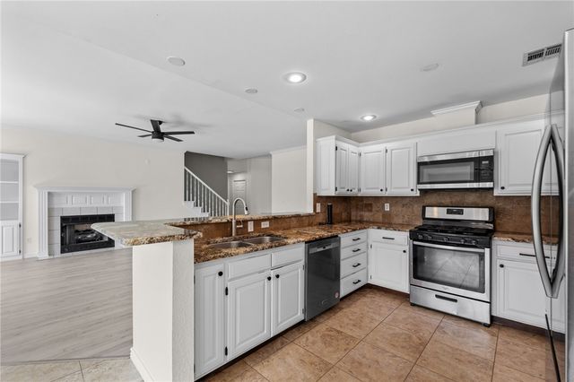 1303 Sanford Drive, Bentonville, AR 72712