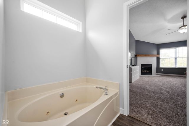 1015 Pebble Court, Anderson, IN 46013