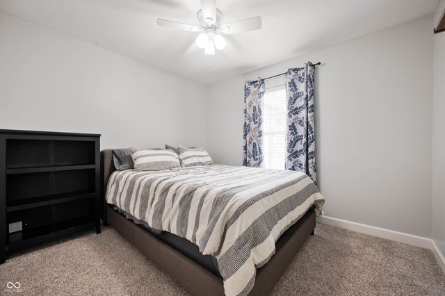 1015 Pebble Court, Anderson, IN 46013