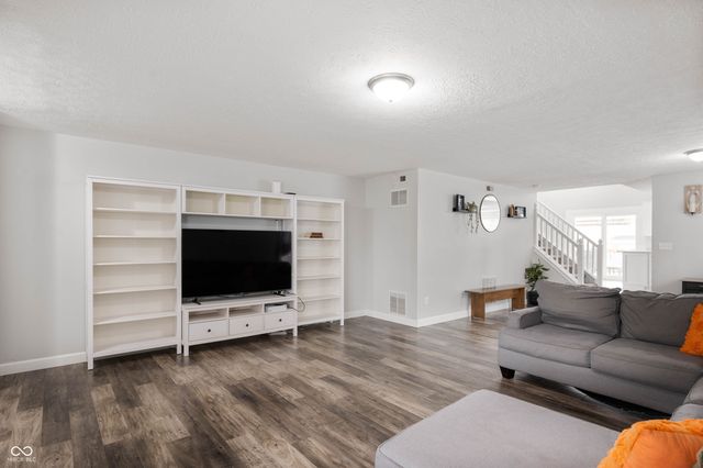 1015 Pebble Court, Anderson, IN 46013