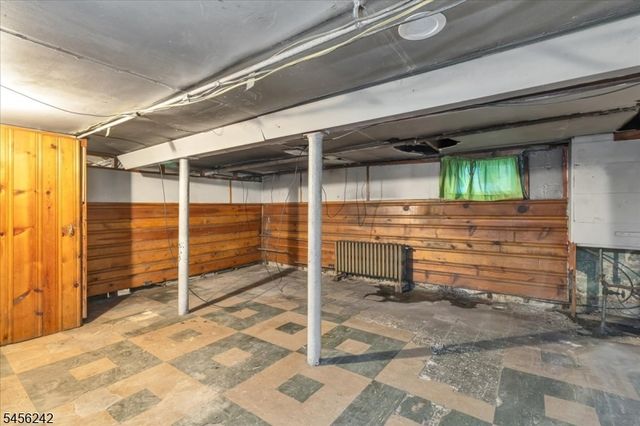 1445 Hiawatha Avenue, Hillside Twp., NJ 07205