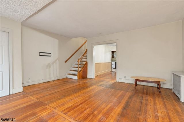 1445 Hiawatha Avenue, Hillside Twp., NJ 07205