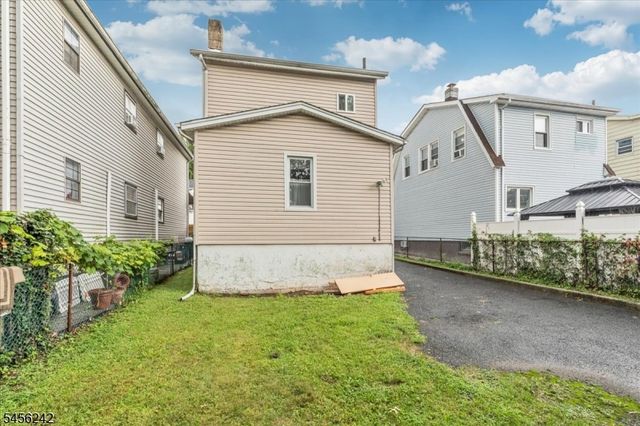 1445 Hiawatha Avenue, Hillside Twp., NJ 07205