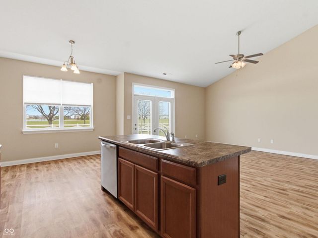 156 Coatsville Drive, Westfield, IN 46074