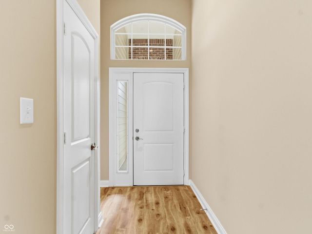 156 Coatsville Drive, Westfield, IN 46074