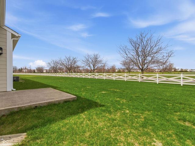 156 Coatsville Drive, Westfield, IN 46074