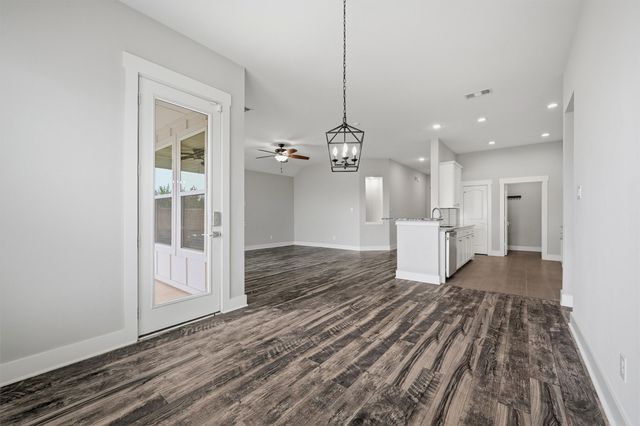 122 Alma Lane, Whitewright, TX 75491