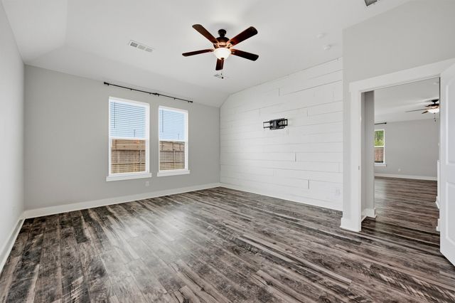 122 Alma Lane, Whitewright, TX 75491