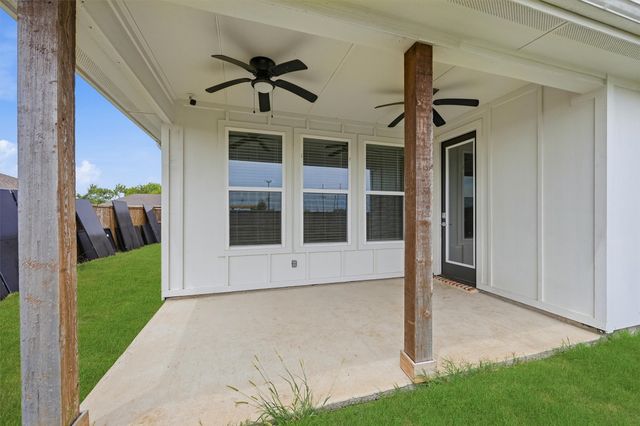 122 Alma Lane, Whitewright, TX 75491