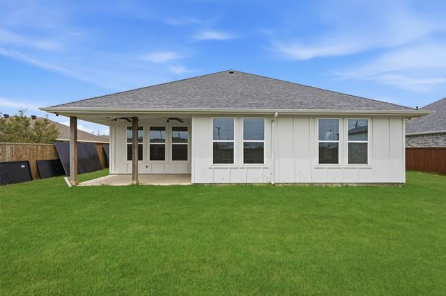 122 Alma Lane, Whitewright, TX 75491