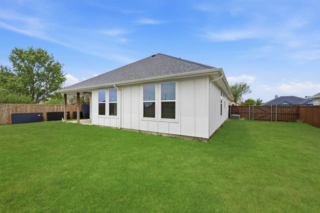 122 Alma Lane, Whitewright, TX 75491