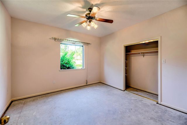 188 Old Post Road S, Livingston, TX 77352