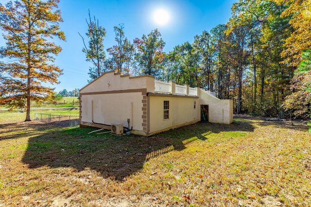 449 W Watts Road, Ringgold, GA 30736