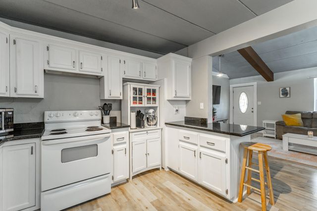 449 W Watts Road, Ringgold, GA 30736