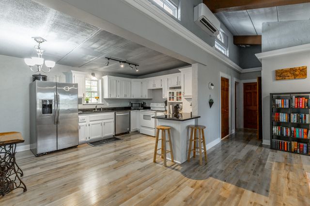 449 W Watts Road, Ringgold, GA 30736