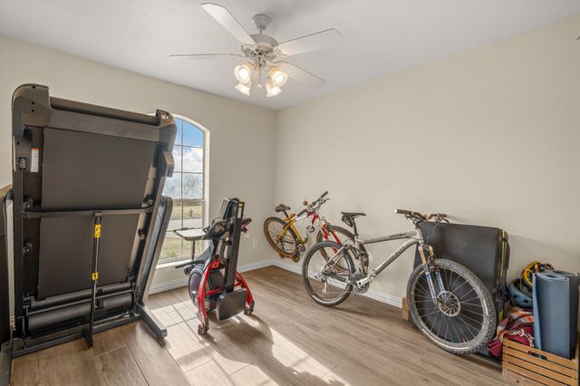 400 Madison Place, Ponder, TX 76259