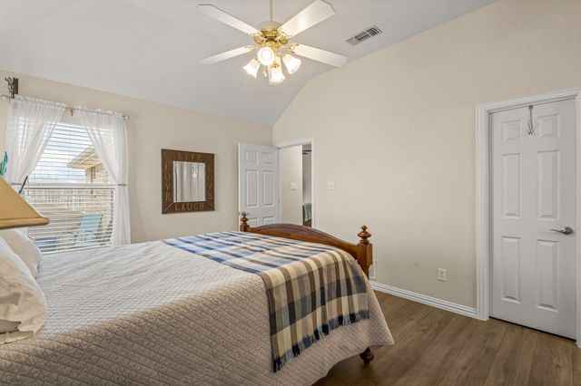 400 Madison Place, Ponder, TX 76259