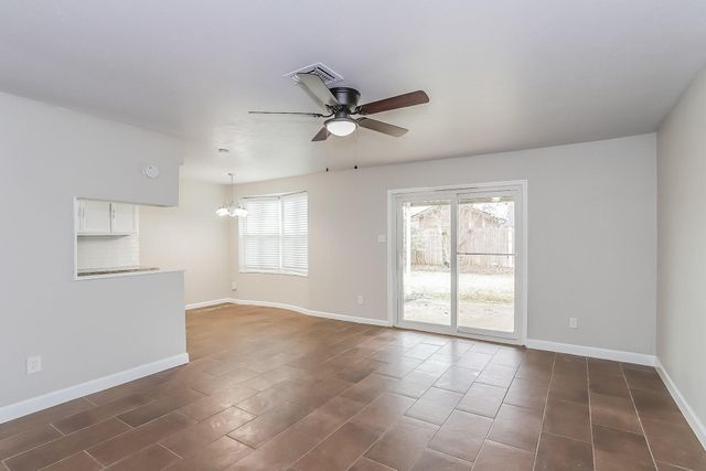 10819 Sagewind Drive, Houston, TX 77089