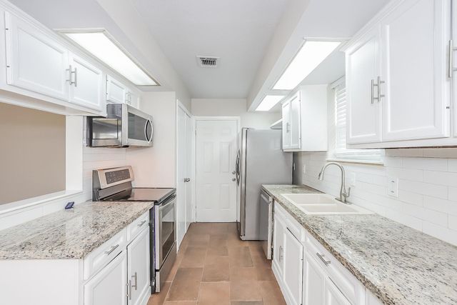10819 Sagewind Drive, Houston, TX 77089
