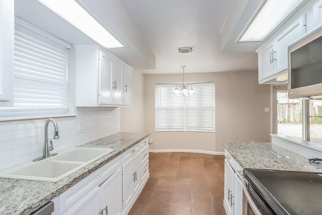 10819 Sagewind Drive, Houston, TX 77089