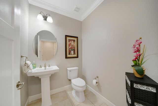 2004 Begonia Ln, El Dorado Hills, CA 95762