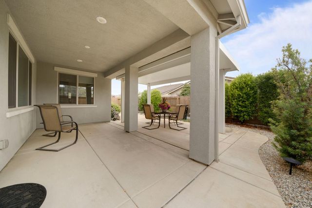 2004 Begonia Ln, El Dorado Hills, CA 95762