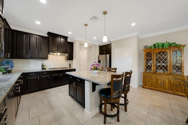 2004 Begonia Ln, El Dorado Hills, CA 95762